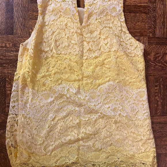 Yellow and white - Picture 2 of 2